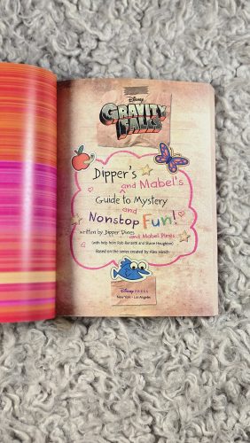 دفترچه خاطرات دیپر و میبل آبشار جاذبه Dipper's and Mable's Guide to Mystery and Nonestop Fun