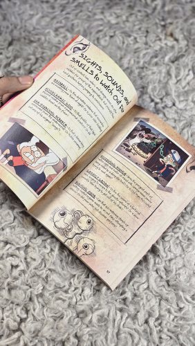 دفترچه خاطرات دیپر و میبل آبشار جاذبه Dipper's and Mable's Guide to Mystery and Nonestop Fun
