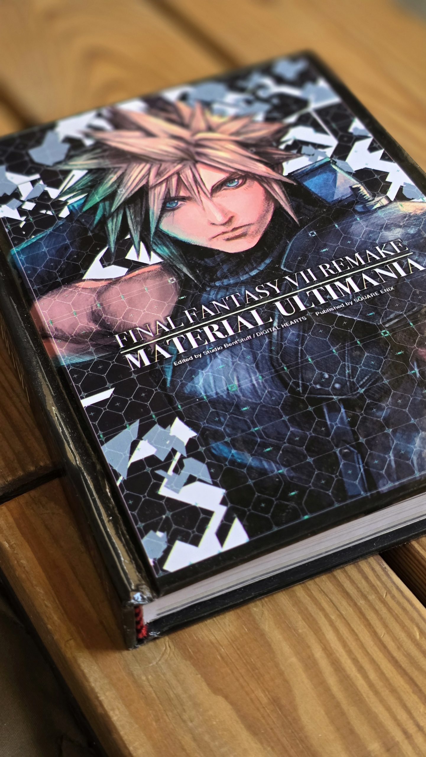 آرت بوک بازی فاینال فانتزی Final Fantasy VII Remake: Material Ultimania - تصویر 6