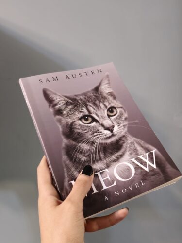 کتاب میو Meow (The Meow Library) - 2