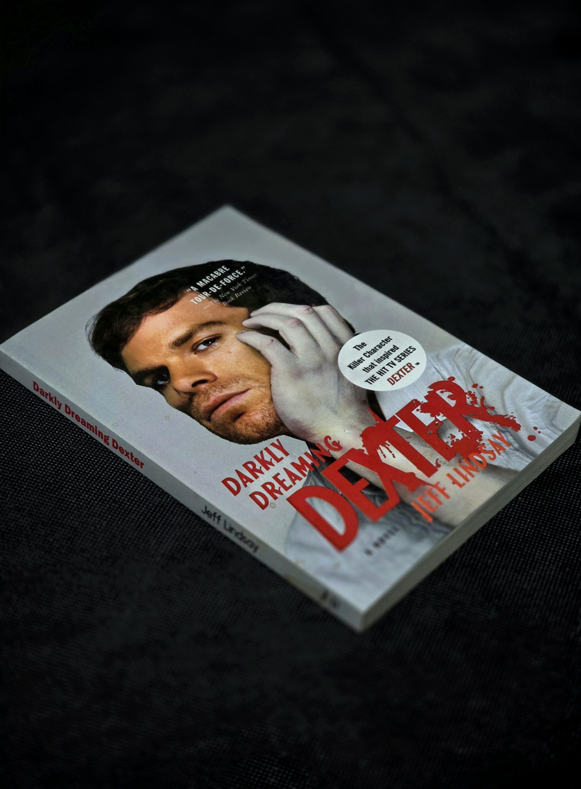 رمان دکستر Darkly dreaming Dexter Novel - تصویر 2