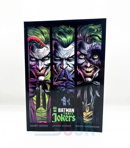 کمیک بوک بتمن: سه جوکر Batman: Three Jokers - 4