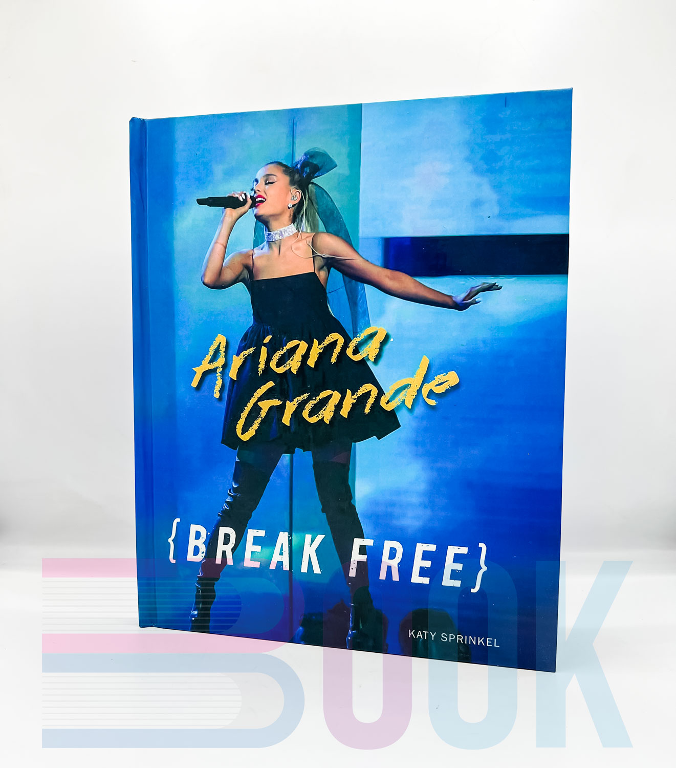 کتاب آریانا گرانده: رها شدن Ariana Grande: Break Free - تصویر 4
