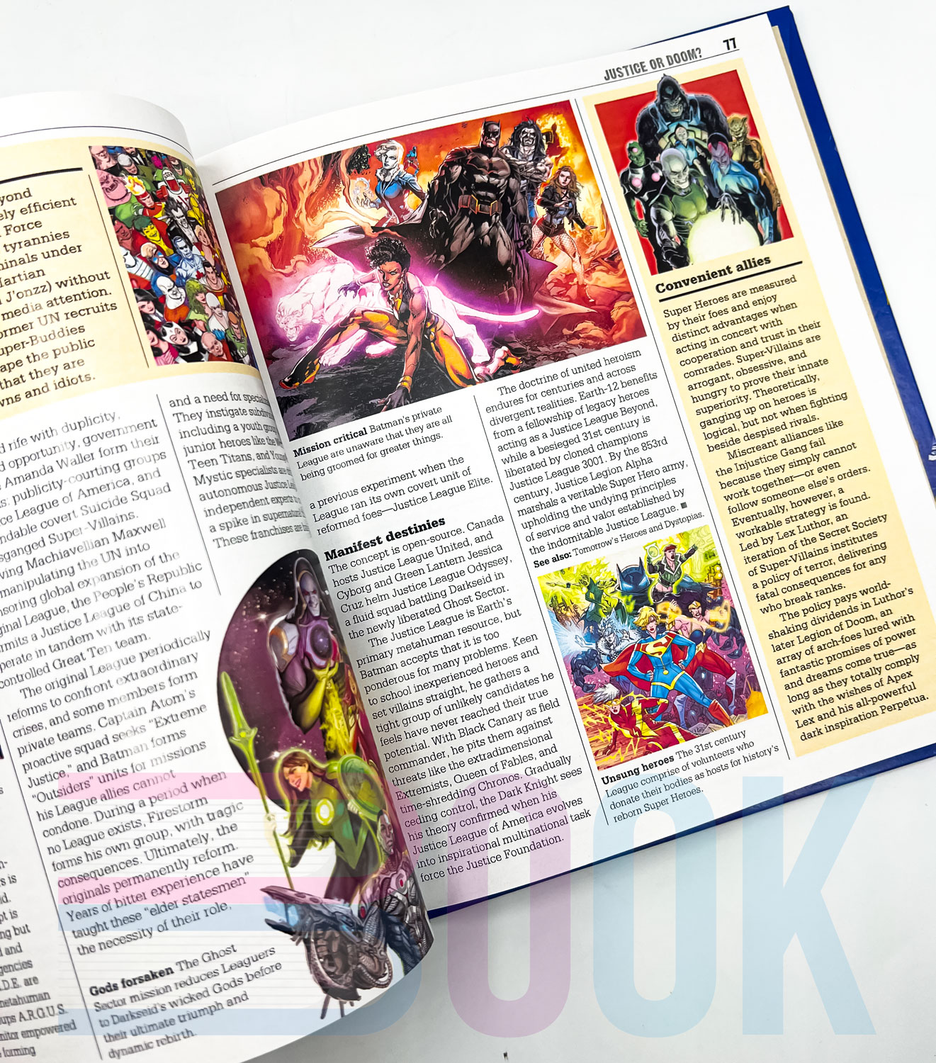 کتاب دی سی The DC Book: A Vast and Vibrant Multiverse Simply Explained - تصویر 6
