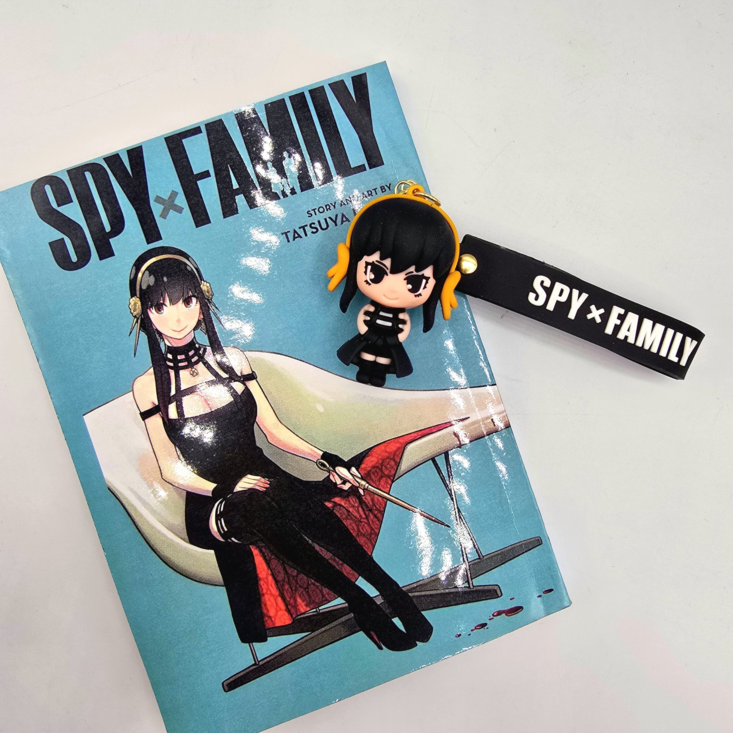 جاسوییچی یور فورگر اسپای فمیلی Yor Forger Spy x Family Keychain - تصویر 3
